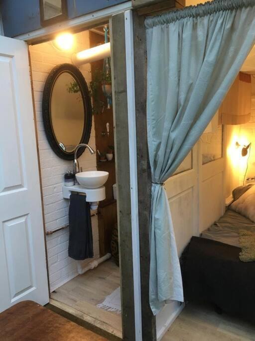 Tiny Hideaway In Apartamento Cambridge