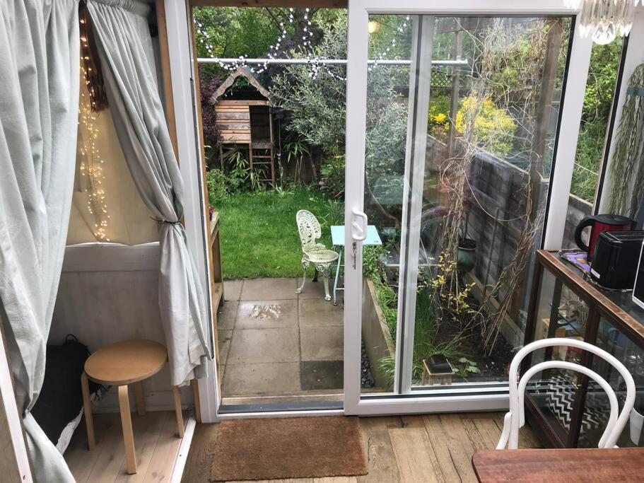 Tiny Hideaway In * Cambridge
